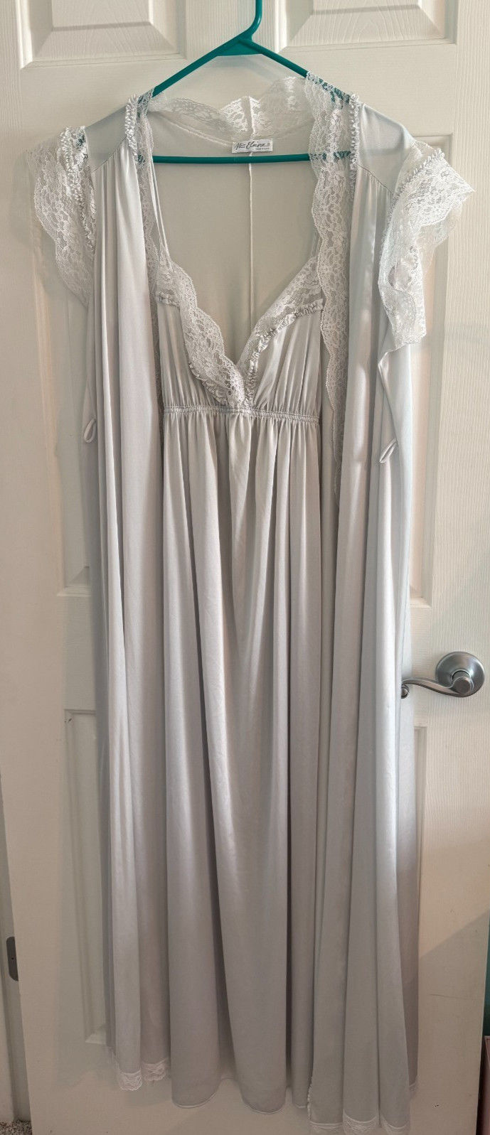 Miss Elaine PEIGNOIR Set Large Nightgown & Robe Negligee Silver Union Made USA