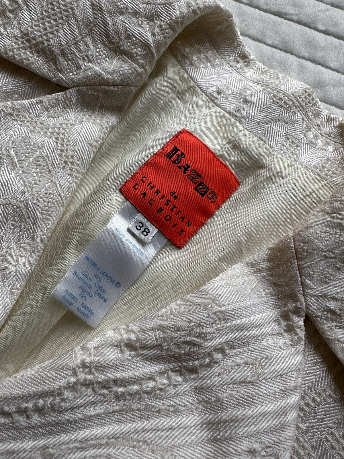 Vintage Women’s Christian LaCroix “Bazar” Vanilla Cream Embroidered Blazer 38