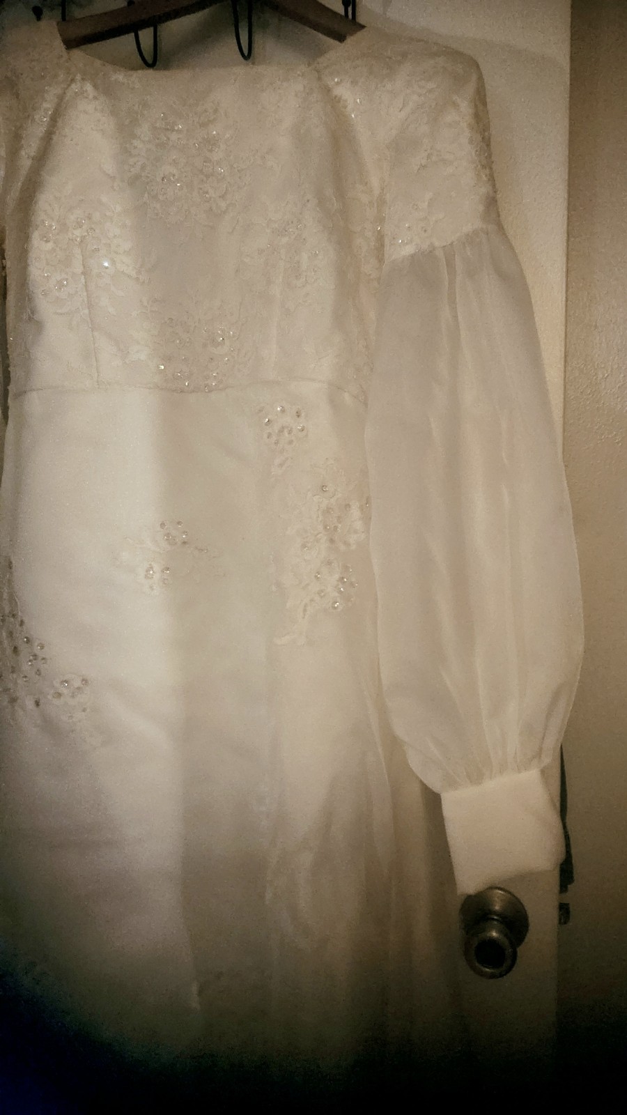 Vintage 70s Ivory Custom Hand Made Bridal Gown with Train