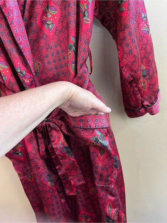 Vtg Beth Michaels Satin Long Robe Small S Burgundy Pink Red Floral Patchwork