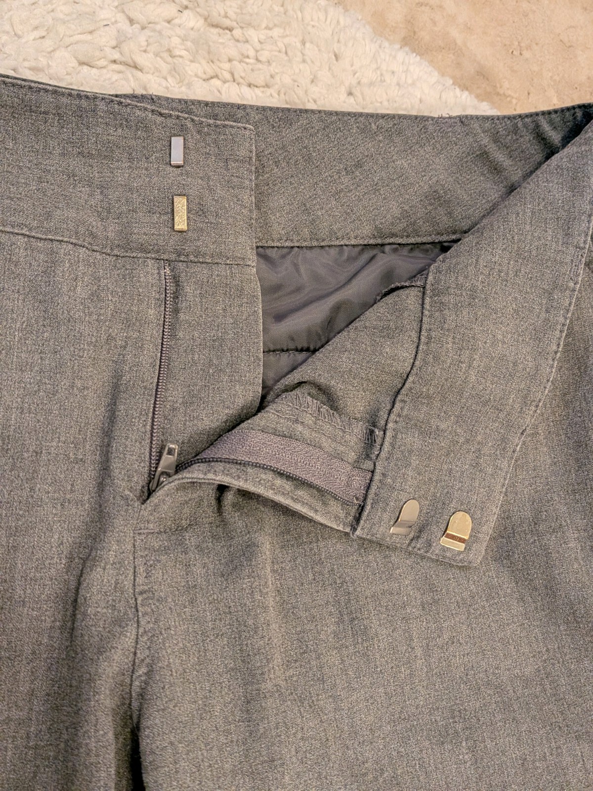 Vintage 2006, low rise gray slacks, Women 8. 32 in Waist. 9 in Rise. 30 inseam.