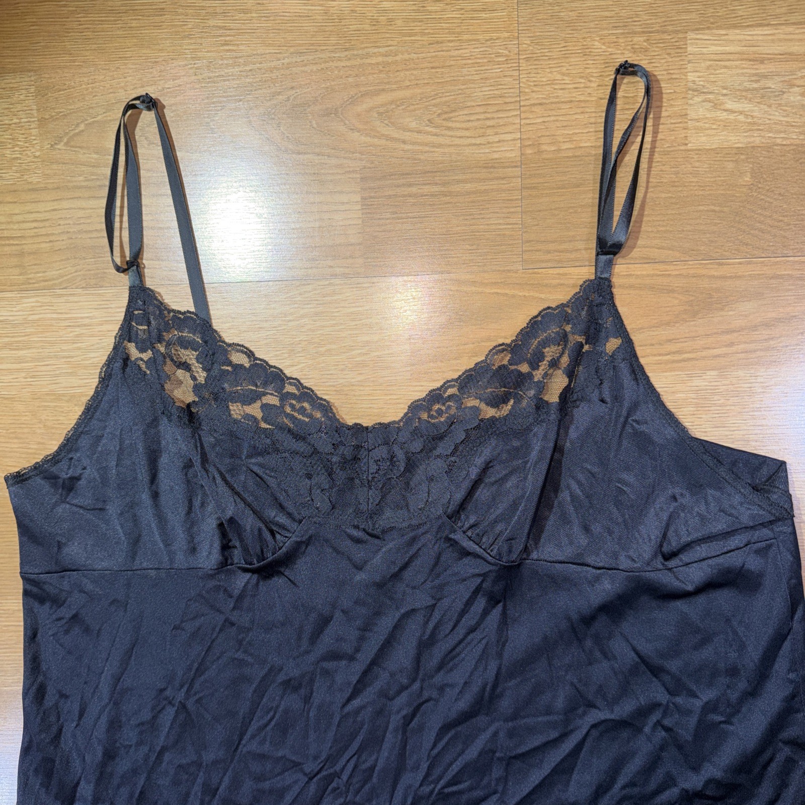 VTG Vassarette Nylon Lace Sleek Nightgown Sz Lg Sexy Black Silky