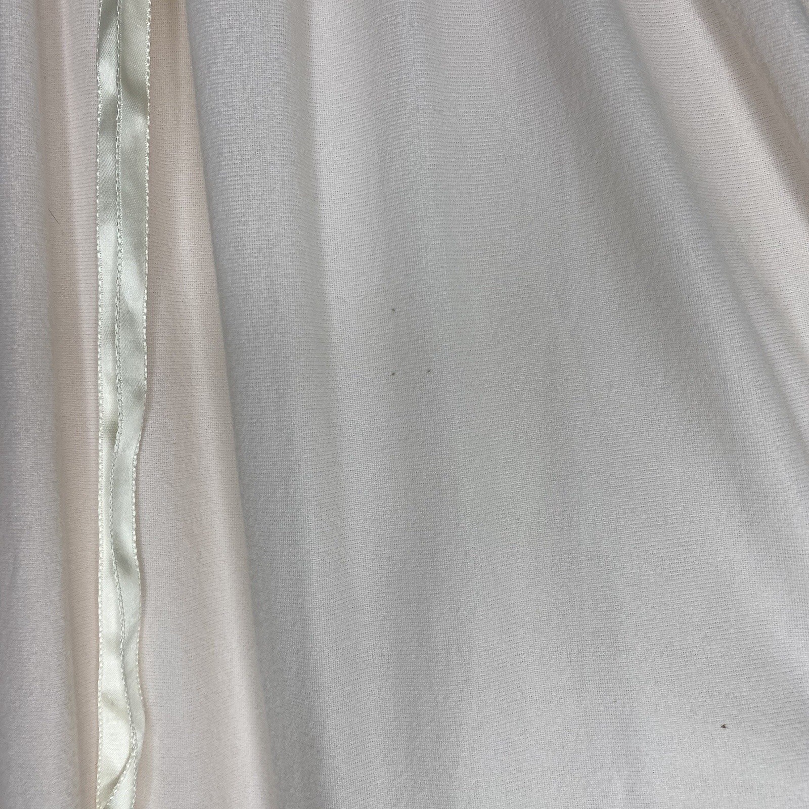 VTG 70&rsquo;S VAL MODE WHITE PINK LACE NYLON BLEND NIGHTGOWN SZ S