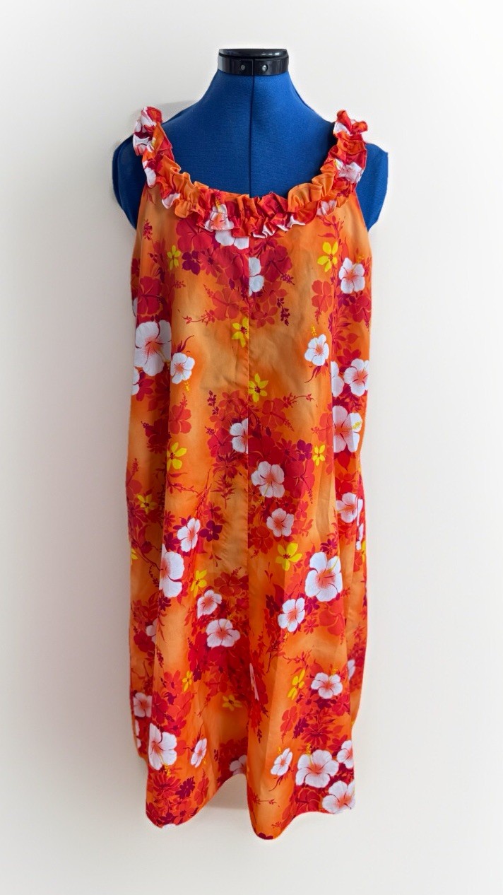 Vintage 70s Hukilau Paradise Hibiscus Floral Red Orange Ruffle Hawaiian Dress