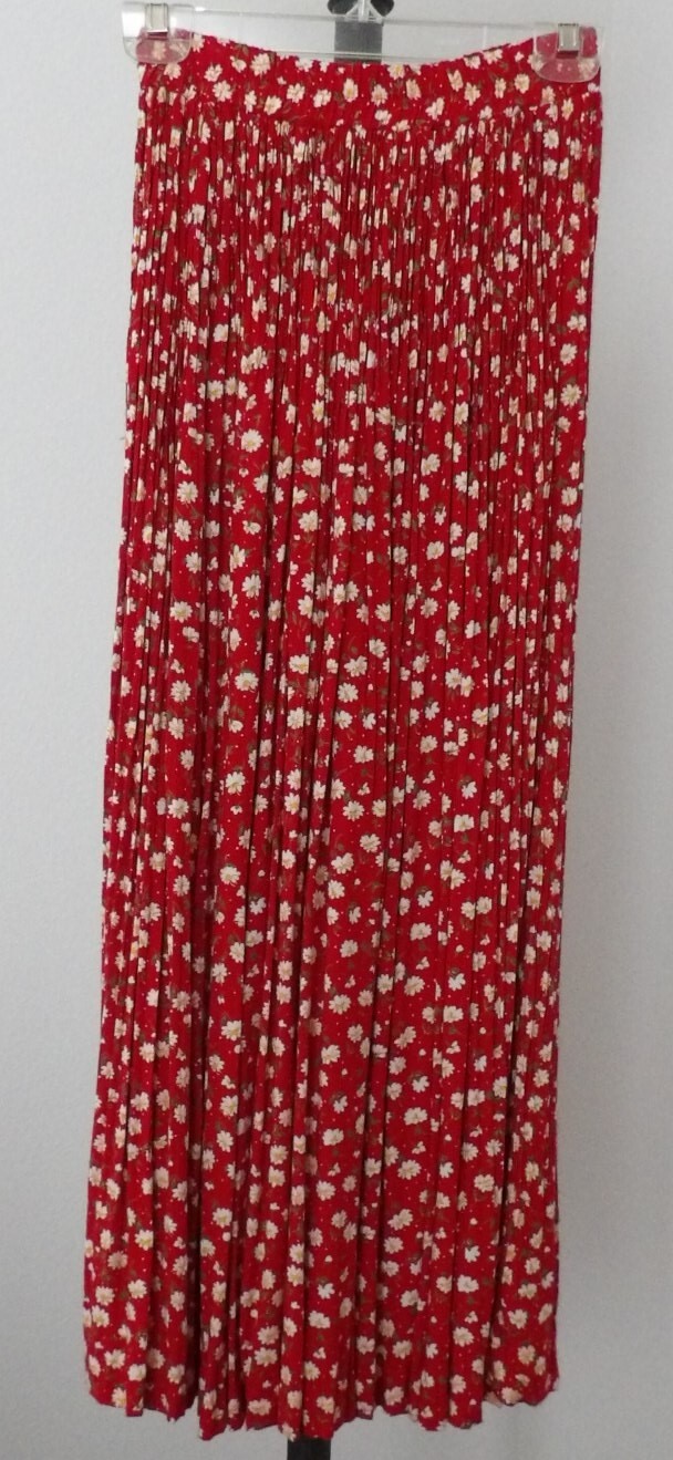 Stonebridge Pleated Maxi Skirt 100% Rayon Multi Colors Elastic Waist Petites P