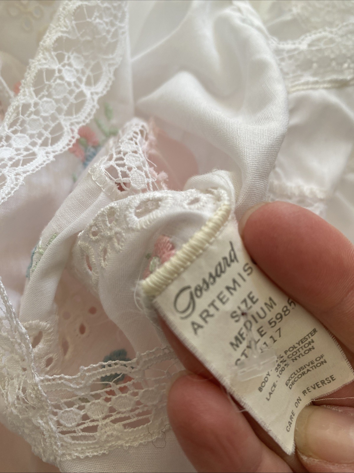 Vtg Gossard Artemis Night Gown Medium