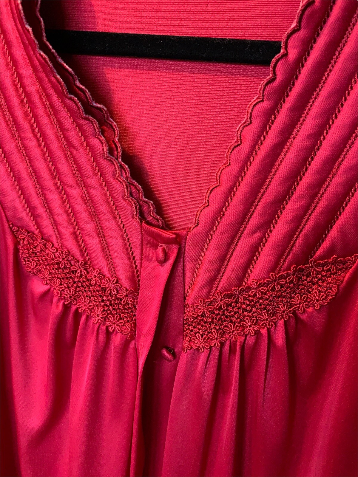 Red S/M Lorraine Silky Soft Nylon Peignoir Robe Nightgown Gown Grannycore Set