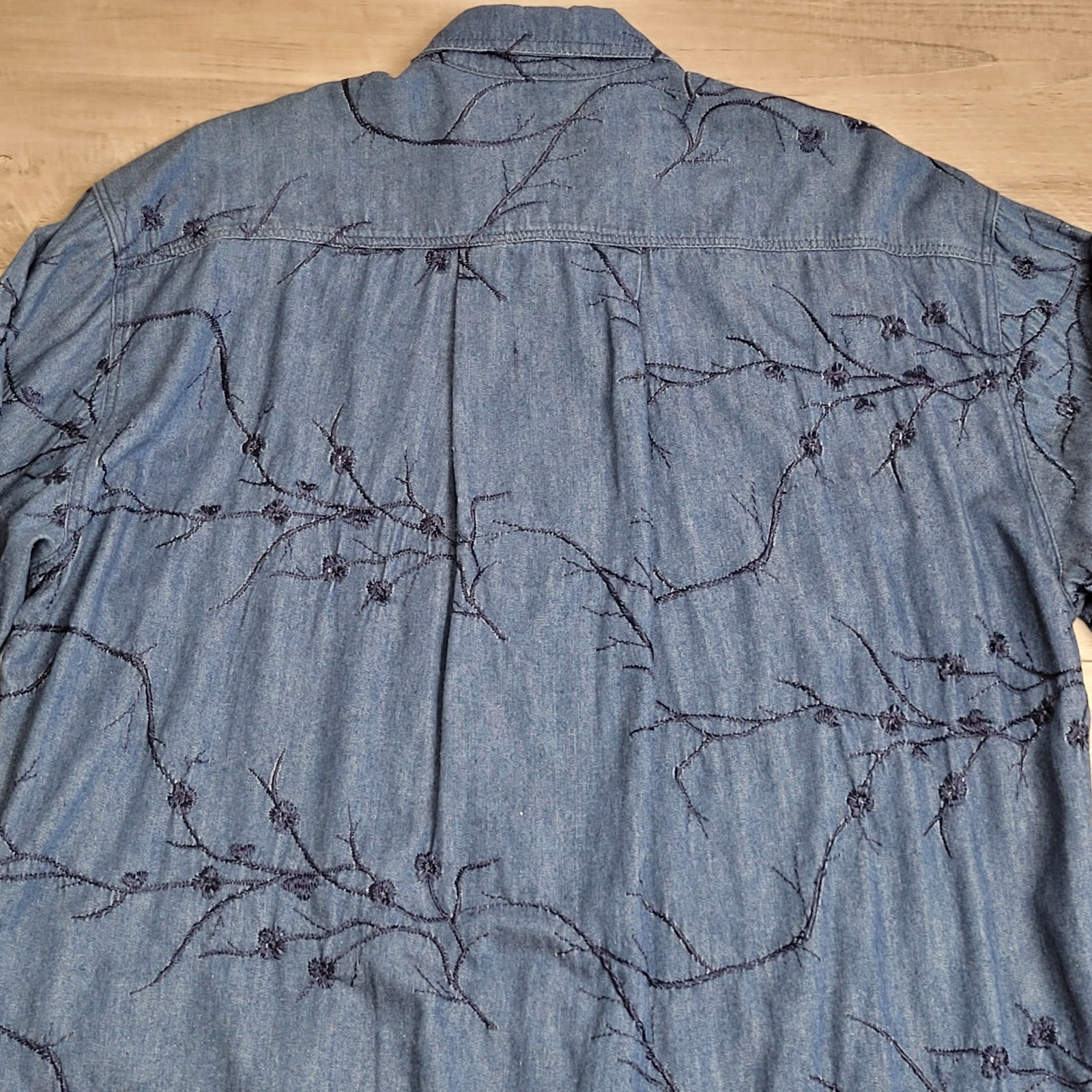 Vintage Gene Ewin BIS Shirt Womens M Wrinkled Rich Denim Embroidered 90&rsquo;s USA