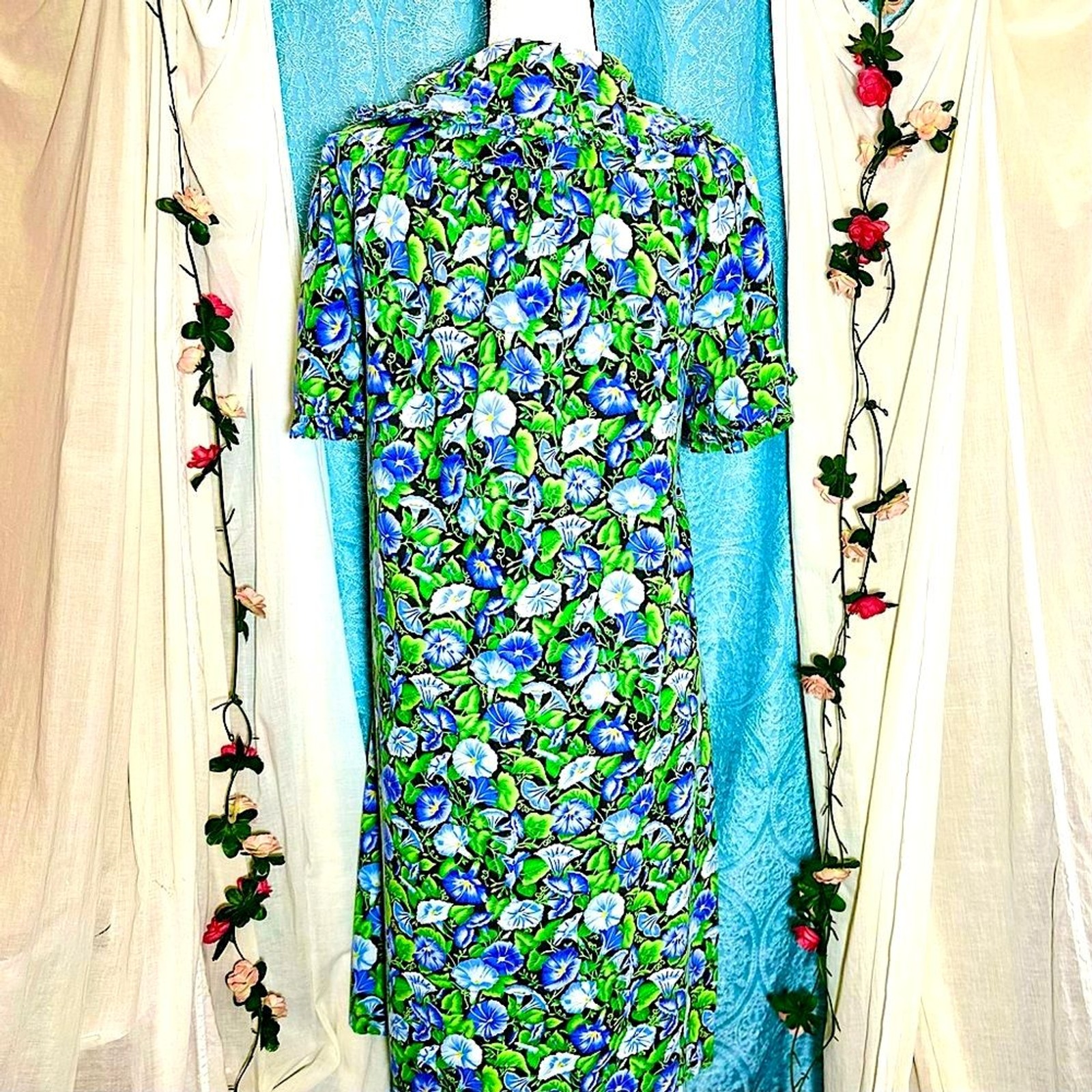 Vintage 70s Models Coat Floral Peter Pan Collar House Coat Grannycore Dress XL