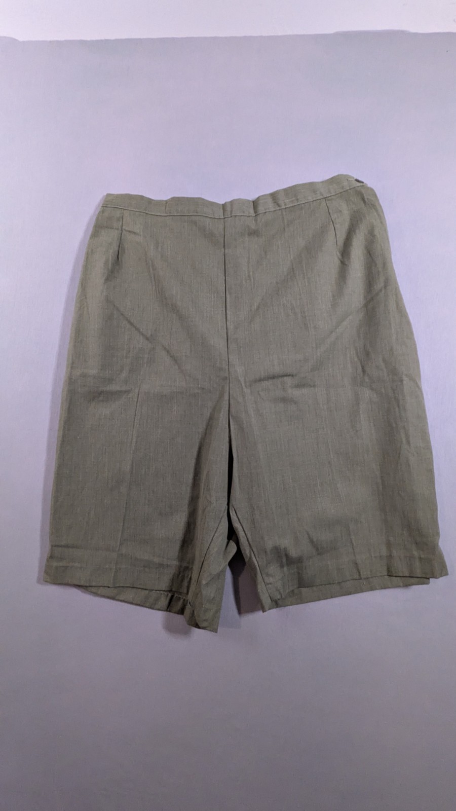 Jeanie misses 18 side zip 1950’s Bermuda shorts pin up vintage Olive