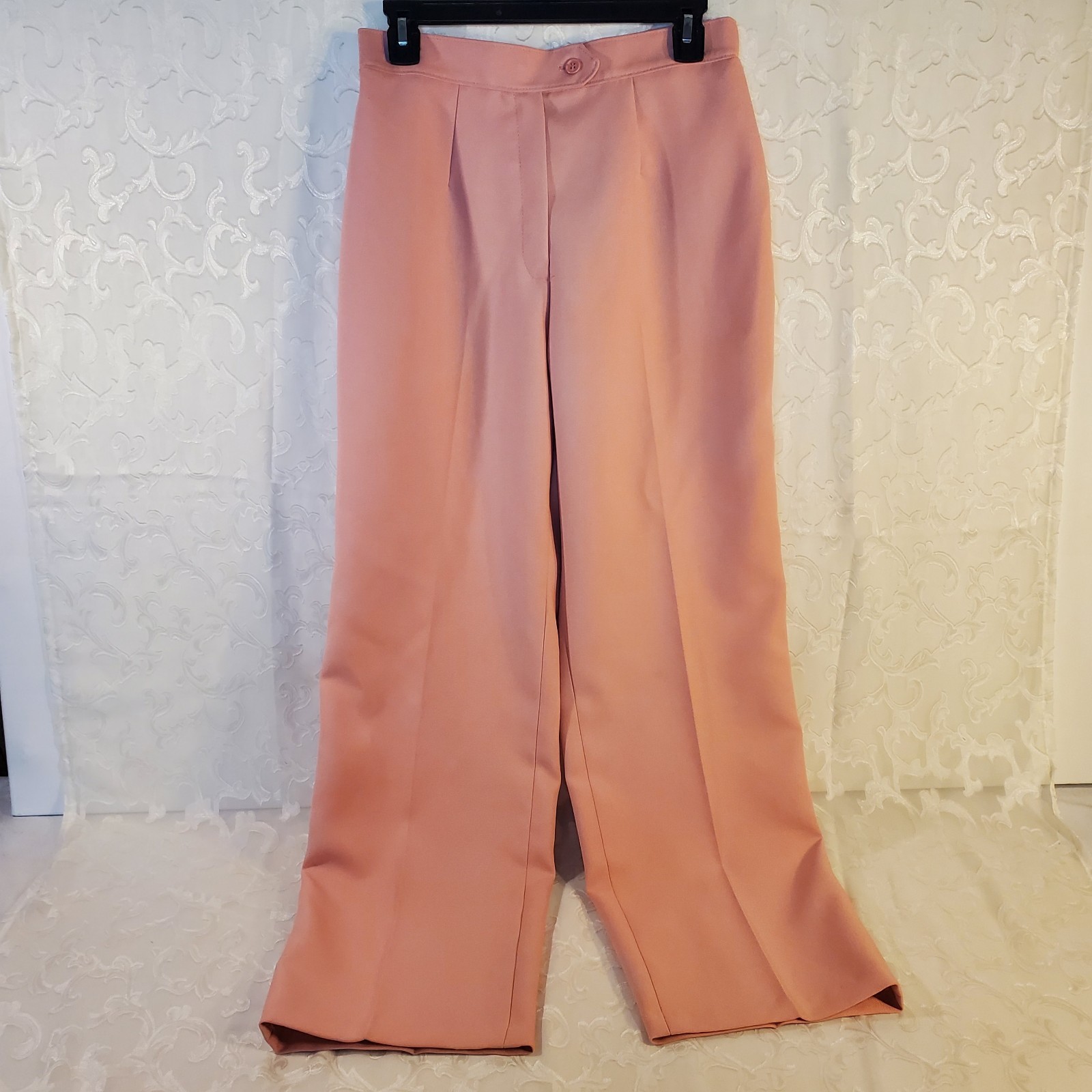 Vtg Women&rsquo;s Sears Roebuck Pants that Fit Pink waist 28in inseam aprox 28.5 in