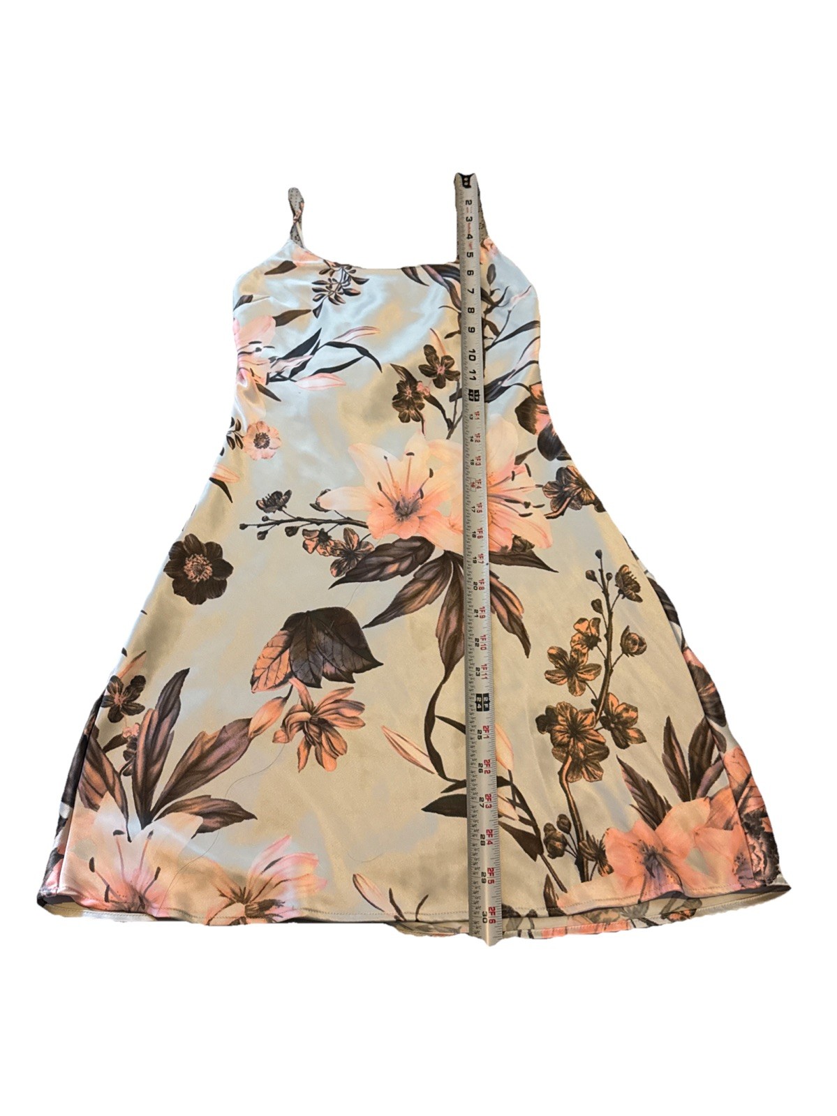 VICTORIA&rsquo;s SECRET Nightgown Short Slip Gown Tropical Flowers Detail EUC Size XS