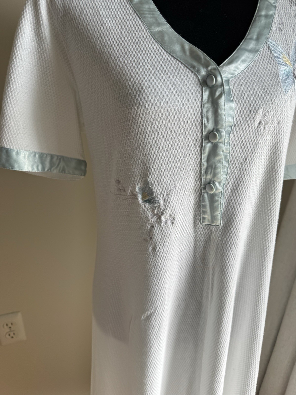 Vintage Natori Classics White Cotton with Silk Trim and Embroidery Nightgown