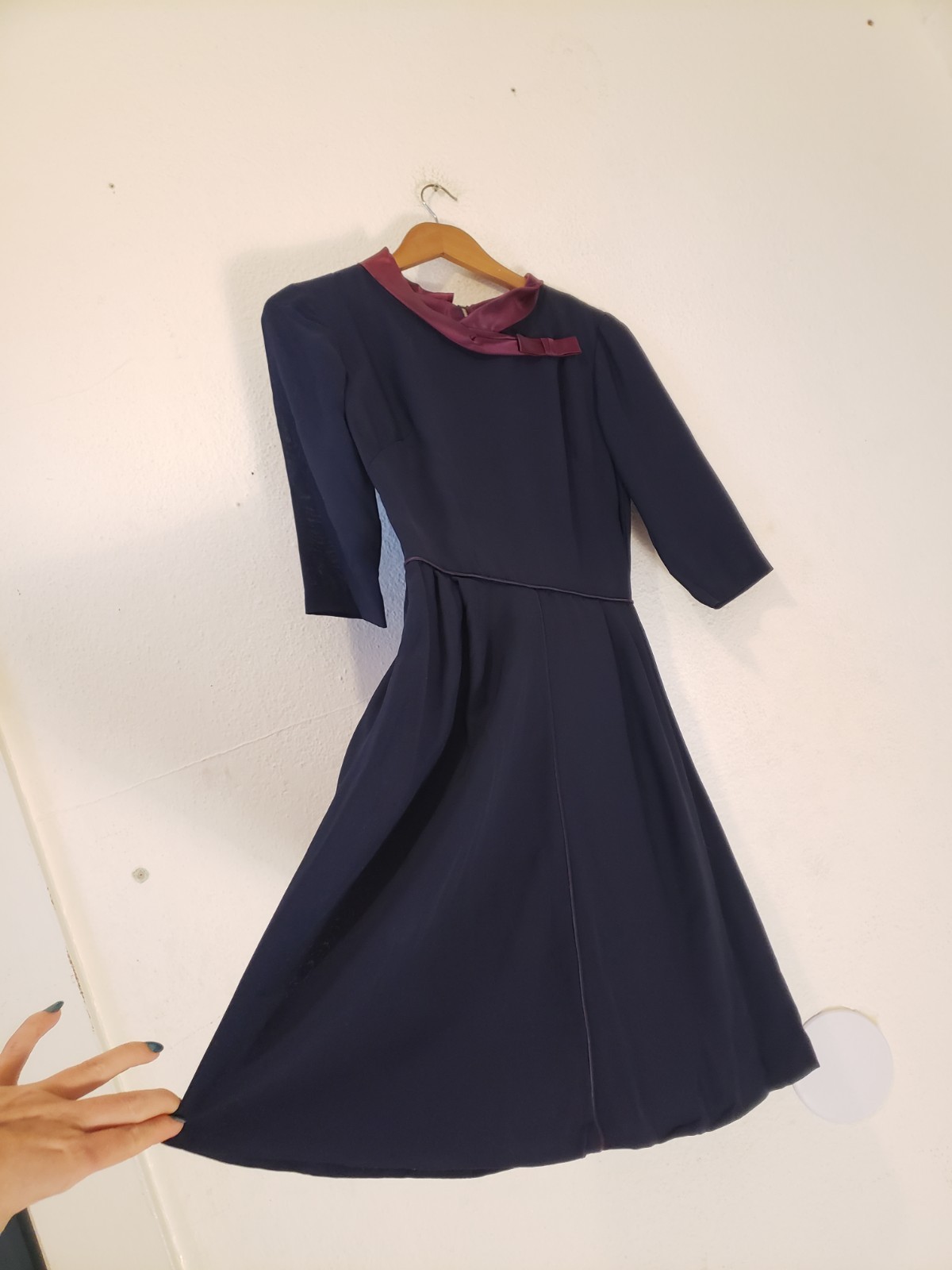 Vtg 50s Navy Blue Rayon Crepe MCM Dress Sz M Satin Trim As Is Pin Up Rockabilly