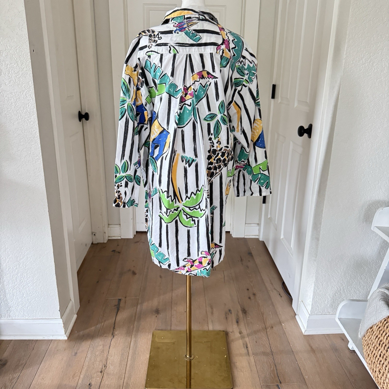 Vintage 80s Button Shirt Abstract Bright Colorful Art Tropical Animal Sz L Beach