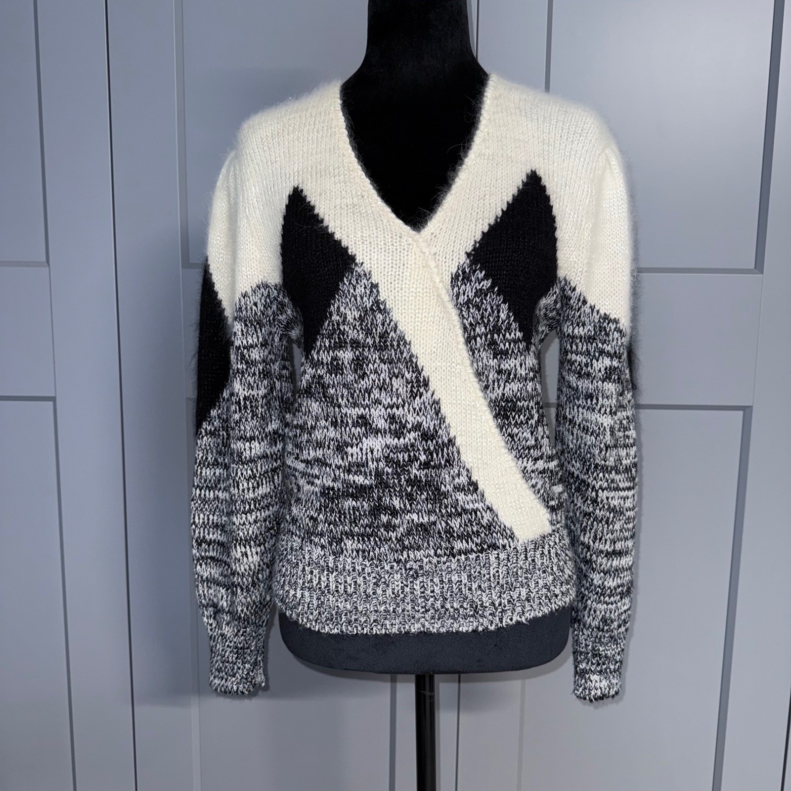 Bel-Aire Knitworks Vintage Black White Angora Wool Blend Wrap V-Neck Sweater M