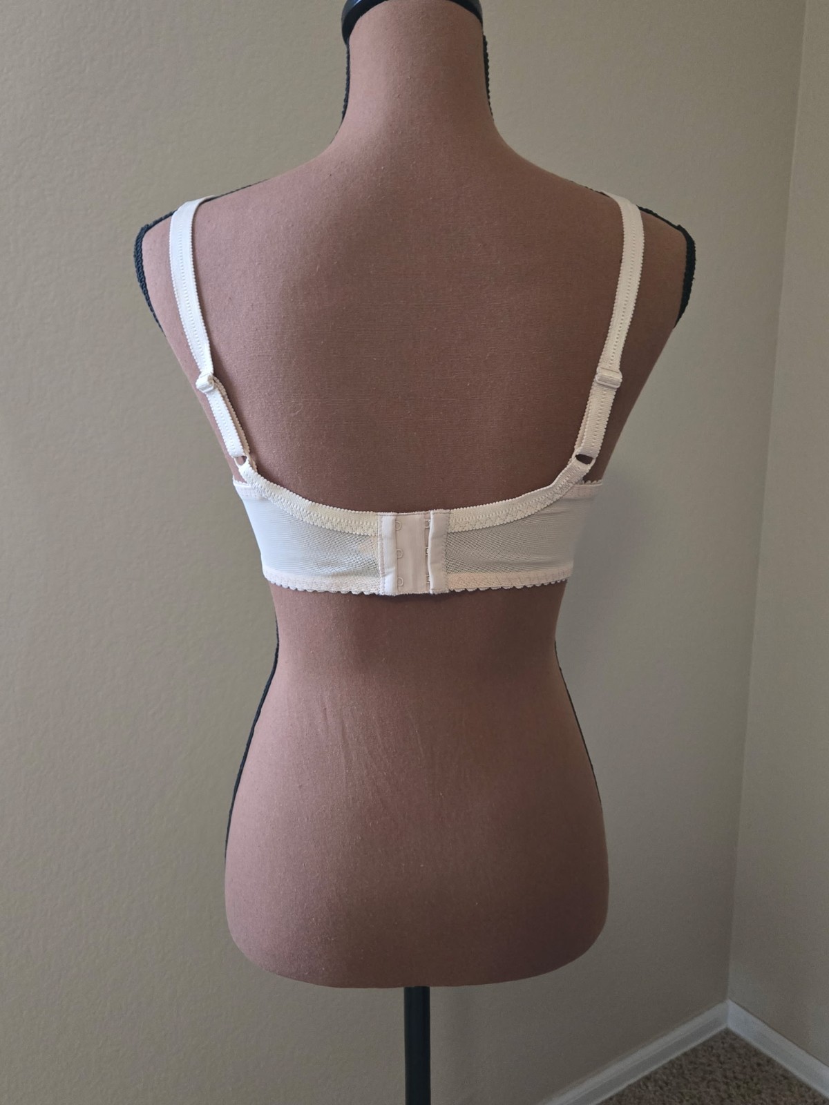JCPenney 34C Nude Lace Underwire Bra #13283 VINTAGE NOS No Padding