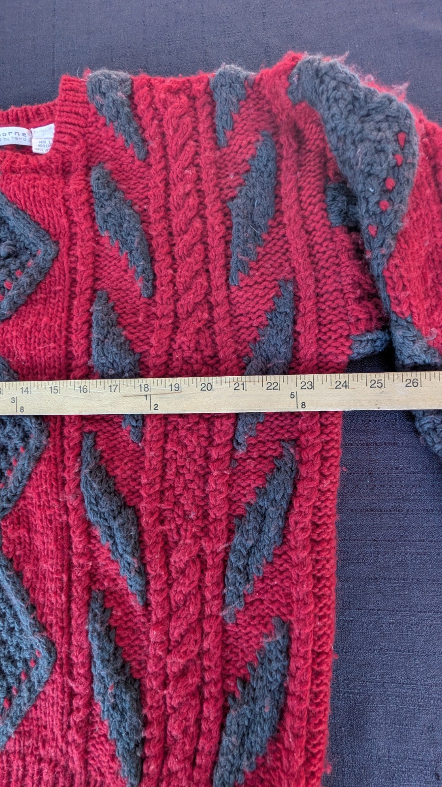 Vintage 90&rsquo;s Liz Claiborne Hand Knit 100% Wool Chunky Knit Sweater – Size Large