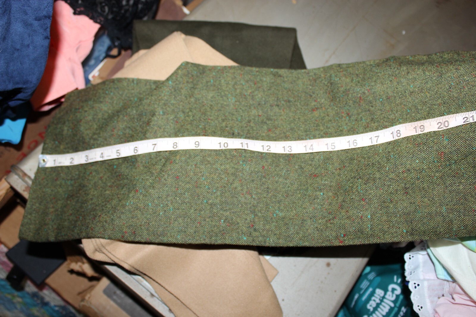 Hunter Sportswear Women&rsquo;s Wool Solid Green Standard Pants (Maybe Size 1??) Geek