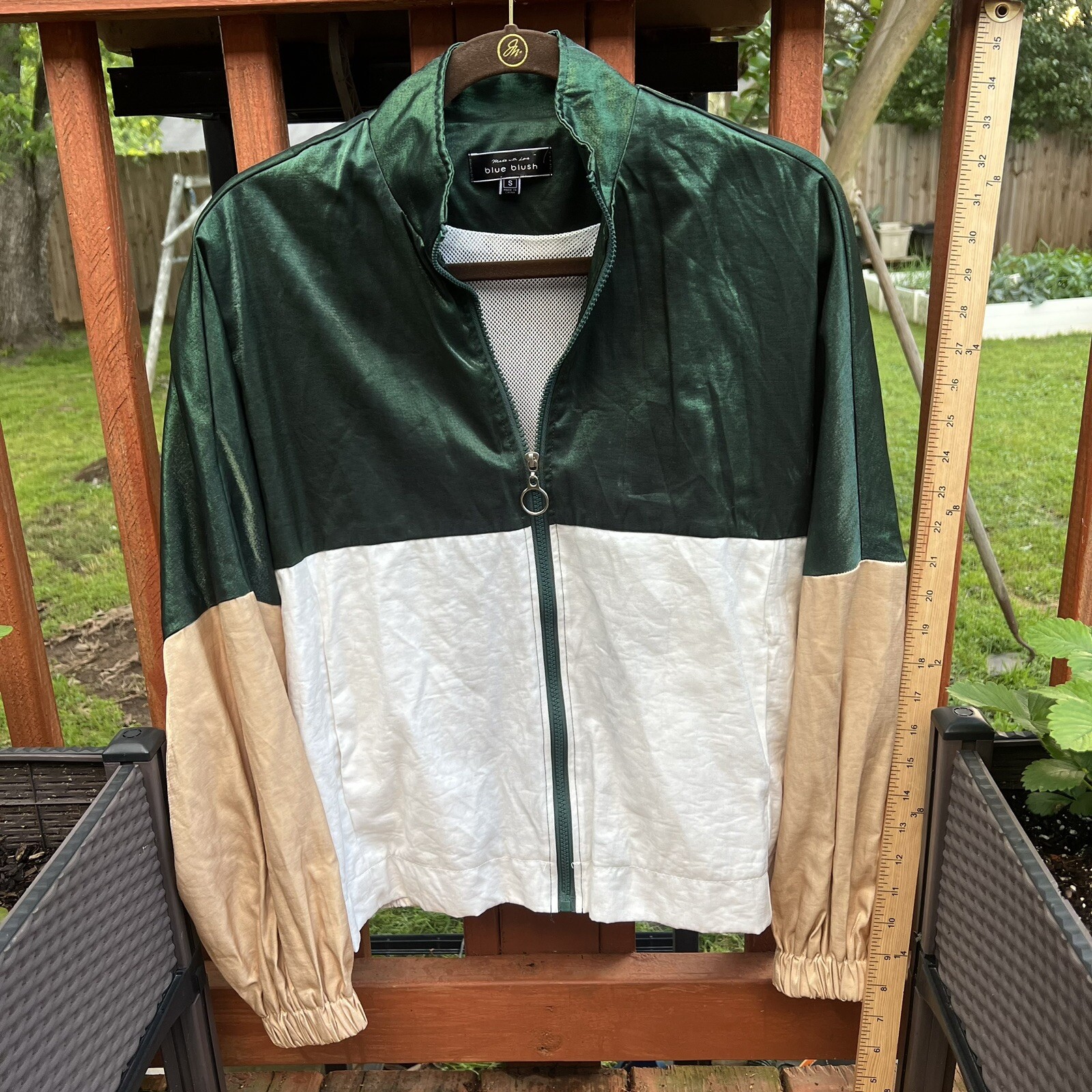 Blue Blush Women&rsquo;s Vintage Mesh Zip Up Jacket | Green | White | Gold | (S)