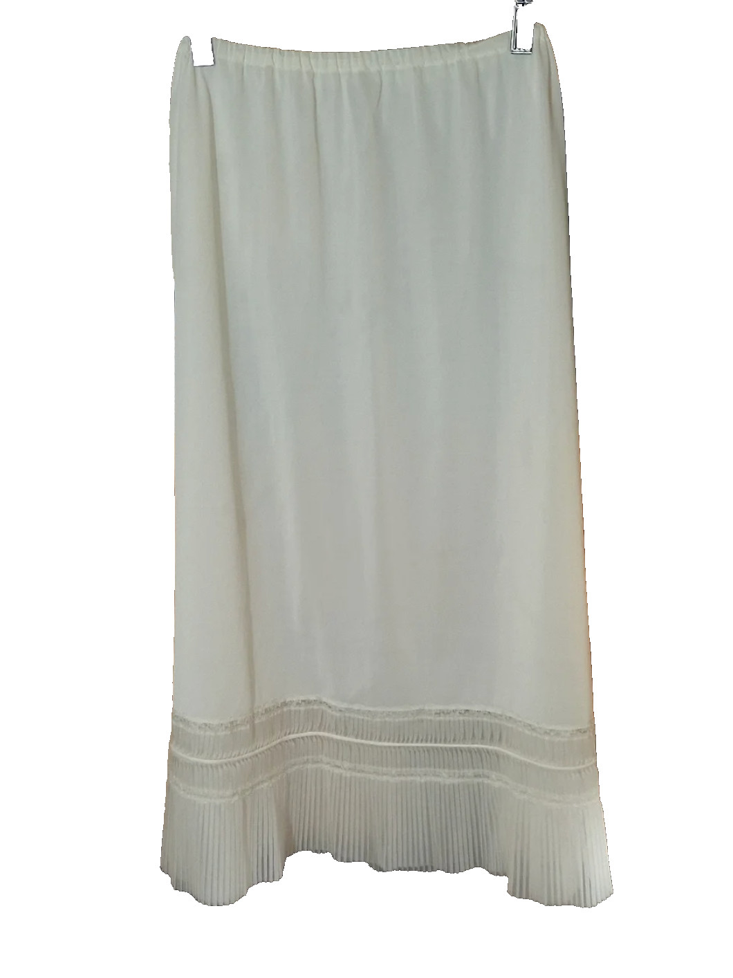 Vintage Mojud Half Slip M Coquette Romantic Feminine Cream Silky Cottagecore