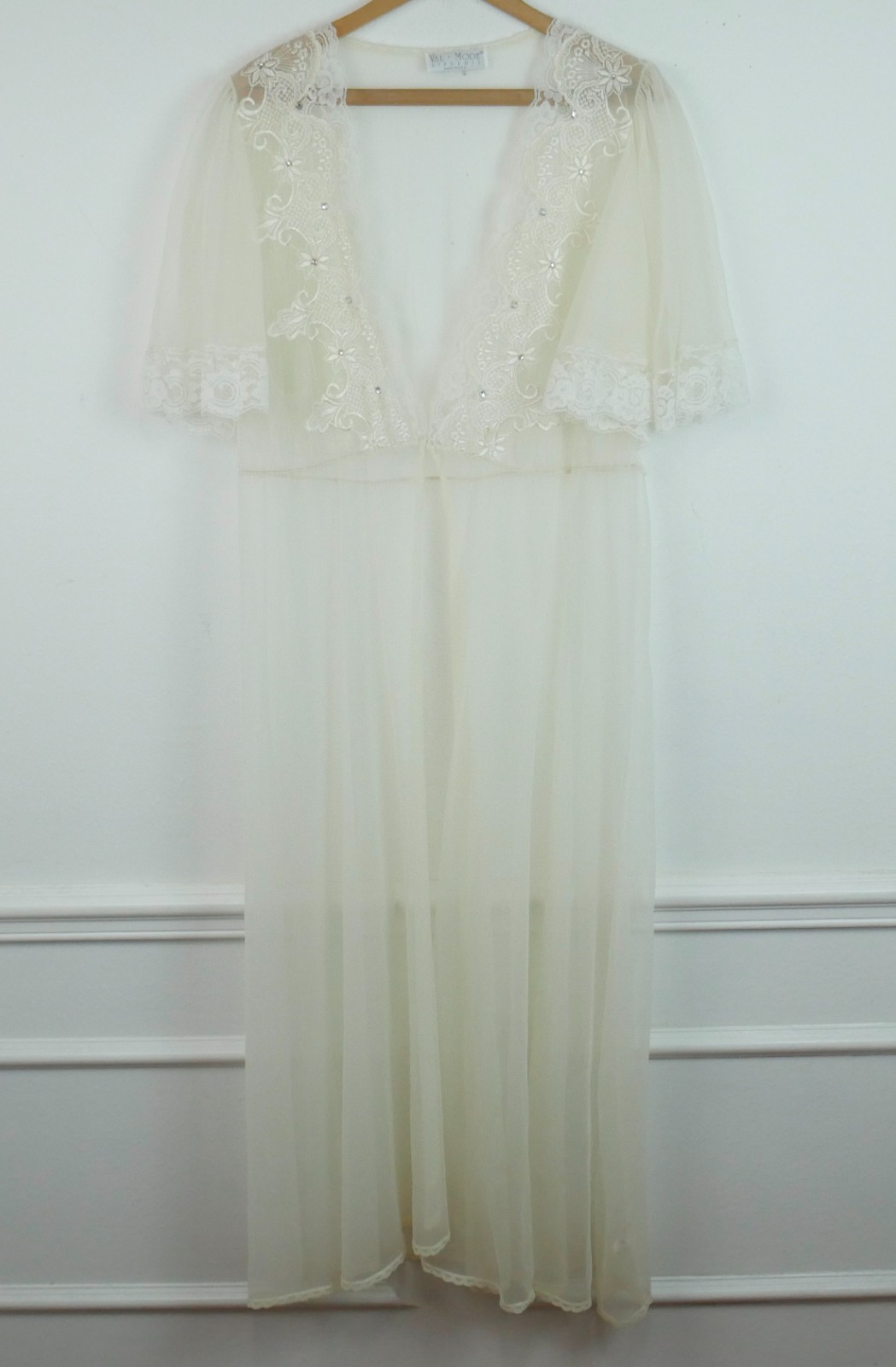Vintage Val Mode Peignoir Set Sheer Nylon Lace Medium Coquette Bridal Romantic