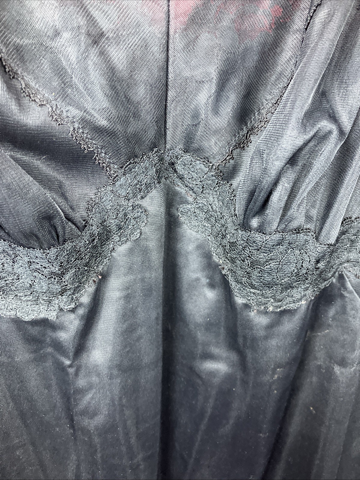 38 Vanity fair lace slip no shadow panel Sissy Vintage Nylon Black