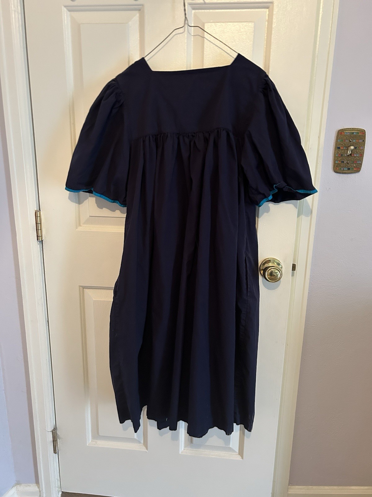 VINTAGE 1980’s1990’s MUUMUU EMBROIDERED OCEAN THEME HOUSE DRESS – XL AWESOME
