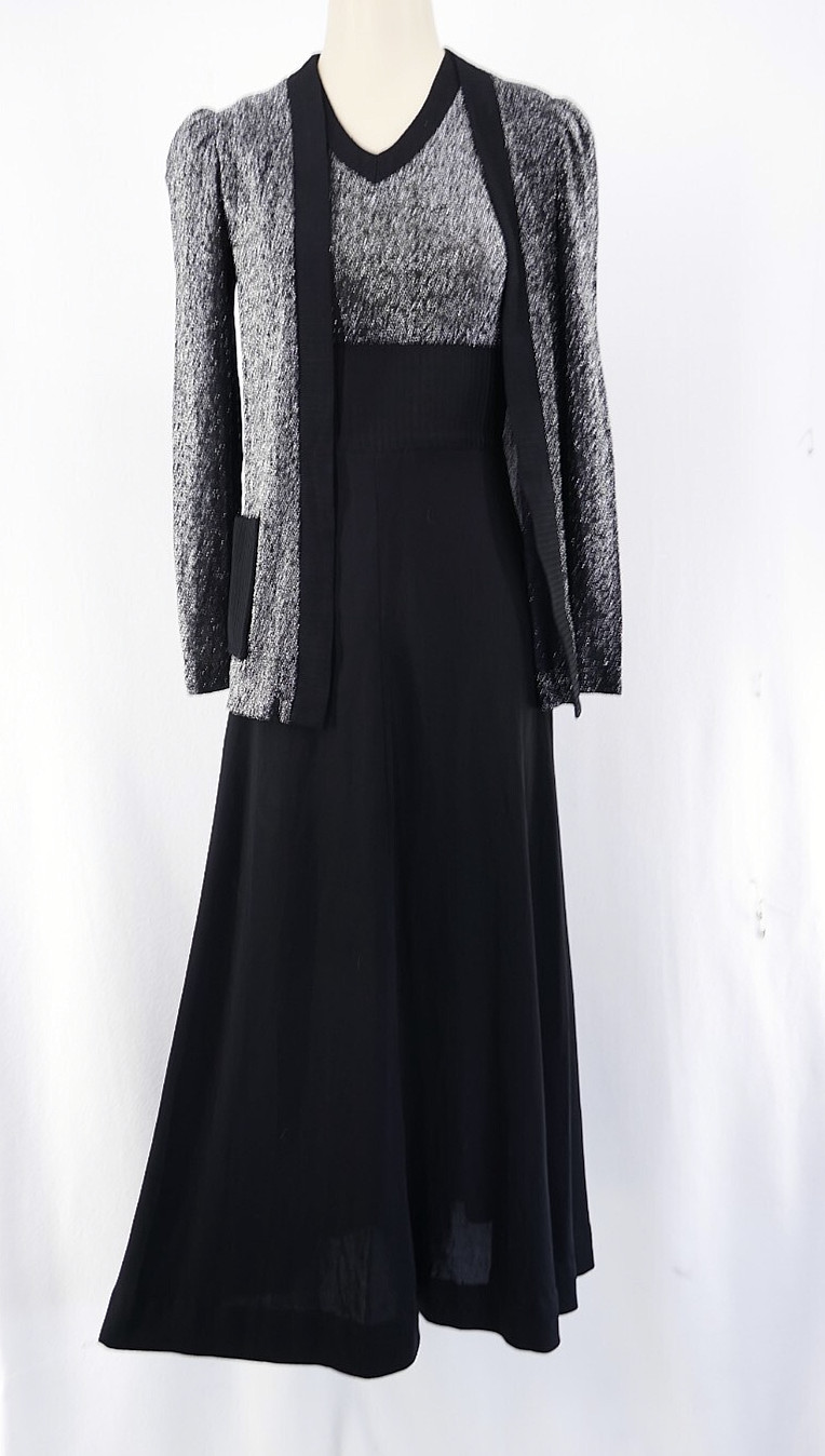 ViNTAGE 70s ATOMiC SiLVER METALLiC LUREX HiGH WAiST BLACK MAXi DRESS & JACKET S