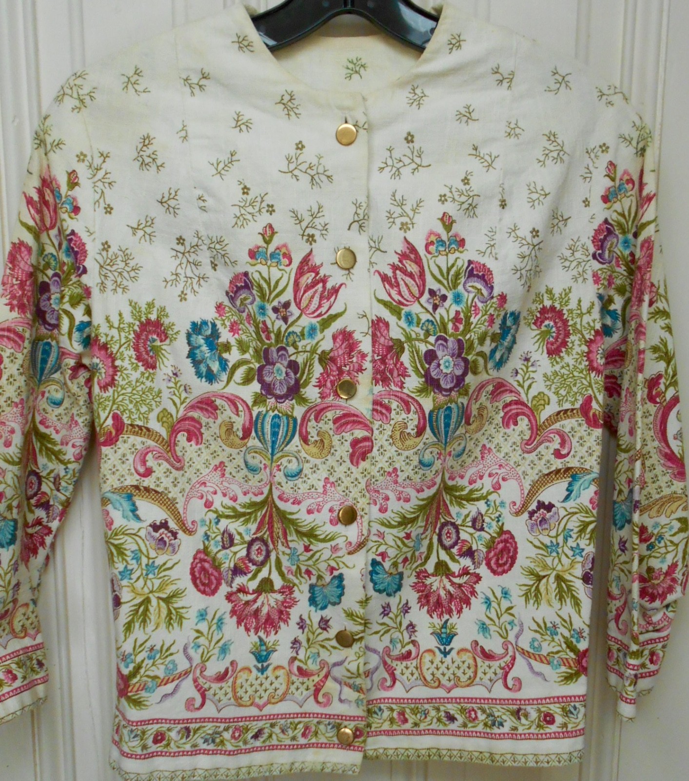 FLORAL LINEN BUTTON DOWN CREAM BLOUSE /JACKET~C: 1960&rsquo;S -A CLASSIC byALADDIN