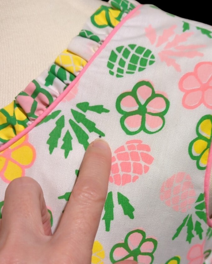 Vintage Pink Flowers Pineapple Shift Sheath Sun Dress Size 6 The Vested Gentress