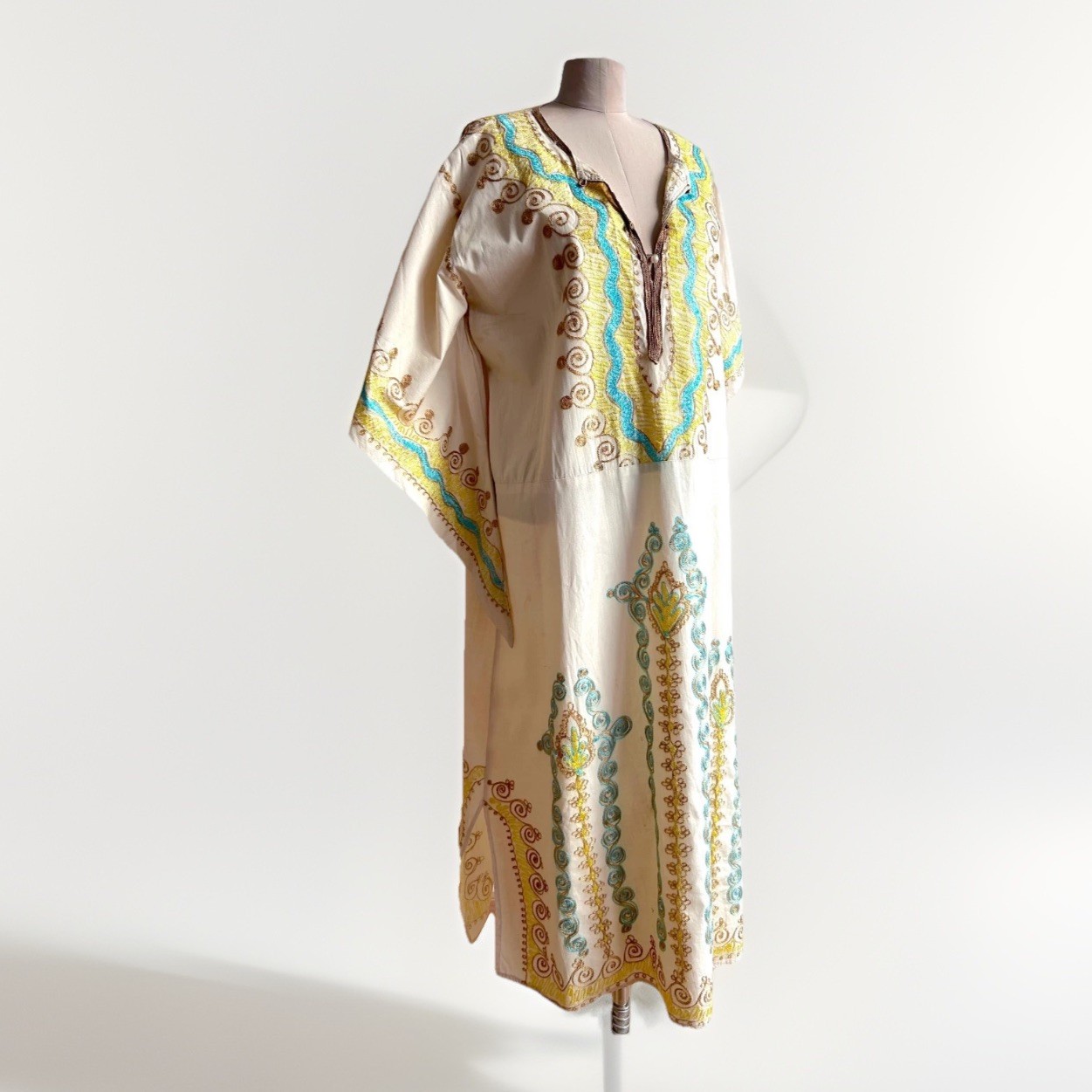 Handmade Vintage 1960s 70s Embroidered Caftan Maxi Dress Boho Festival Unisex M