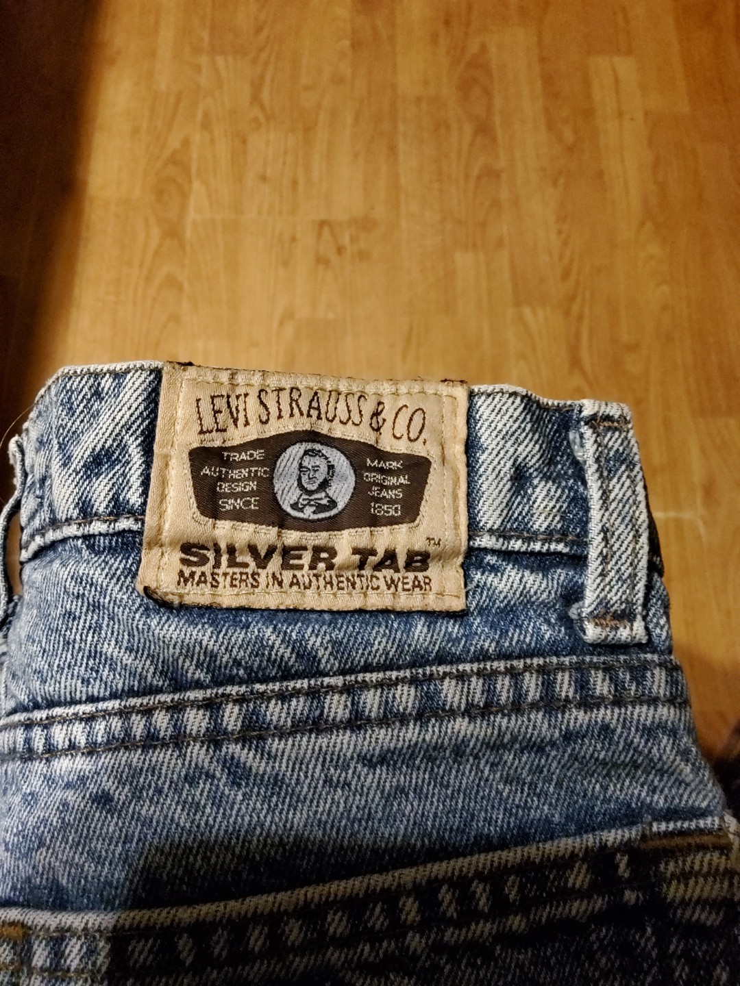Vintage Levi&rsquo;s Silver Tab 512 Mens Jeans W32xL34 Acid Wash Blue Face Patch