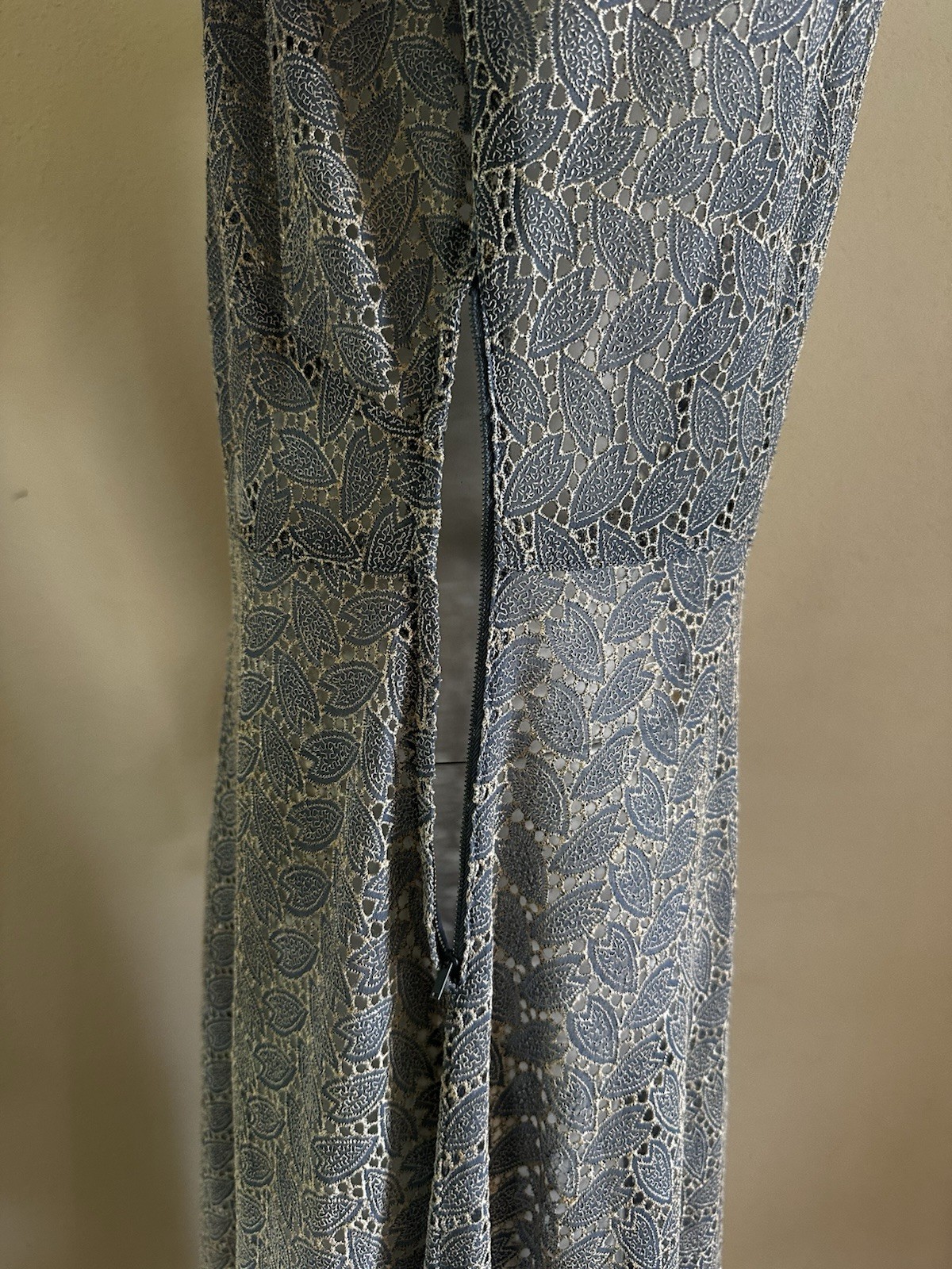 1940s Embroidered Rayon Crepe Cutwork Hostess Lounge Dress Blue Maxi L XL
