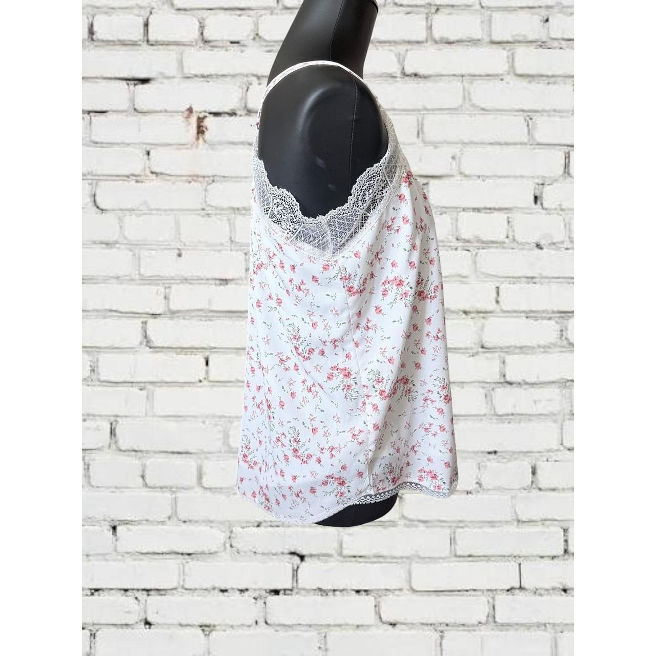 Heyson Cami Top Womens Small White Pink Floral Lace Trim V-Neck Adjustable Strap