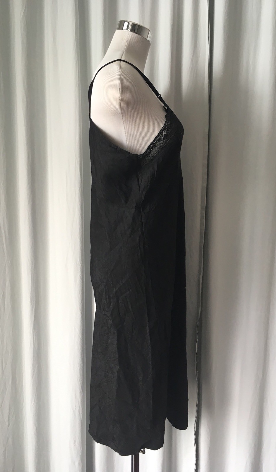 Vintage 40s Black Slip 36/38