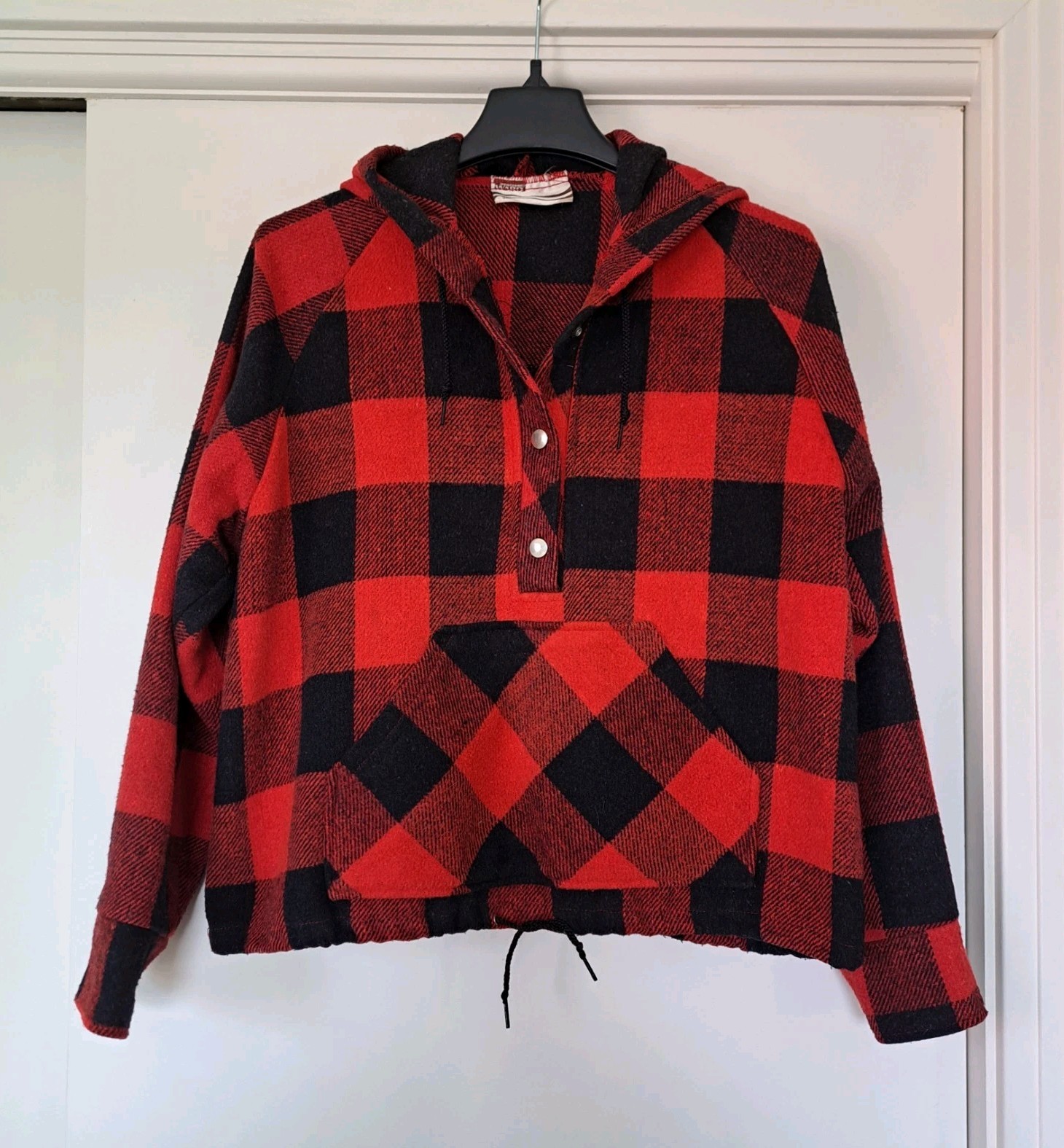 Vgt Montgomery Ward Wool Hoodie Pullover Women’s L Red and Black Buffallo Plaid