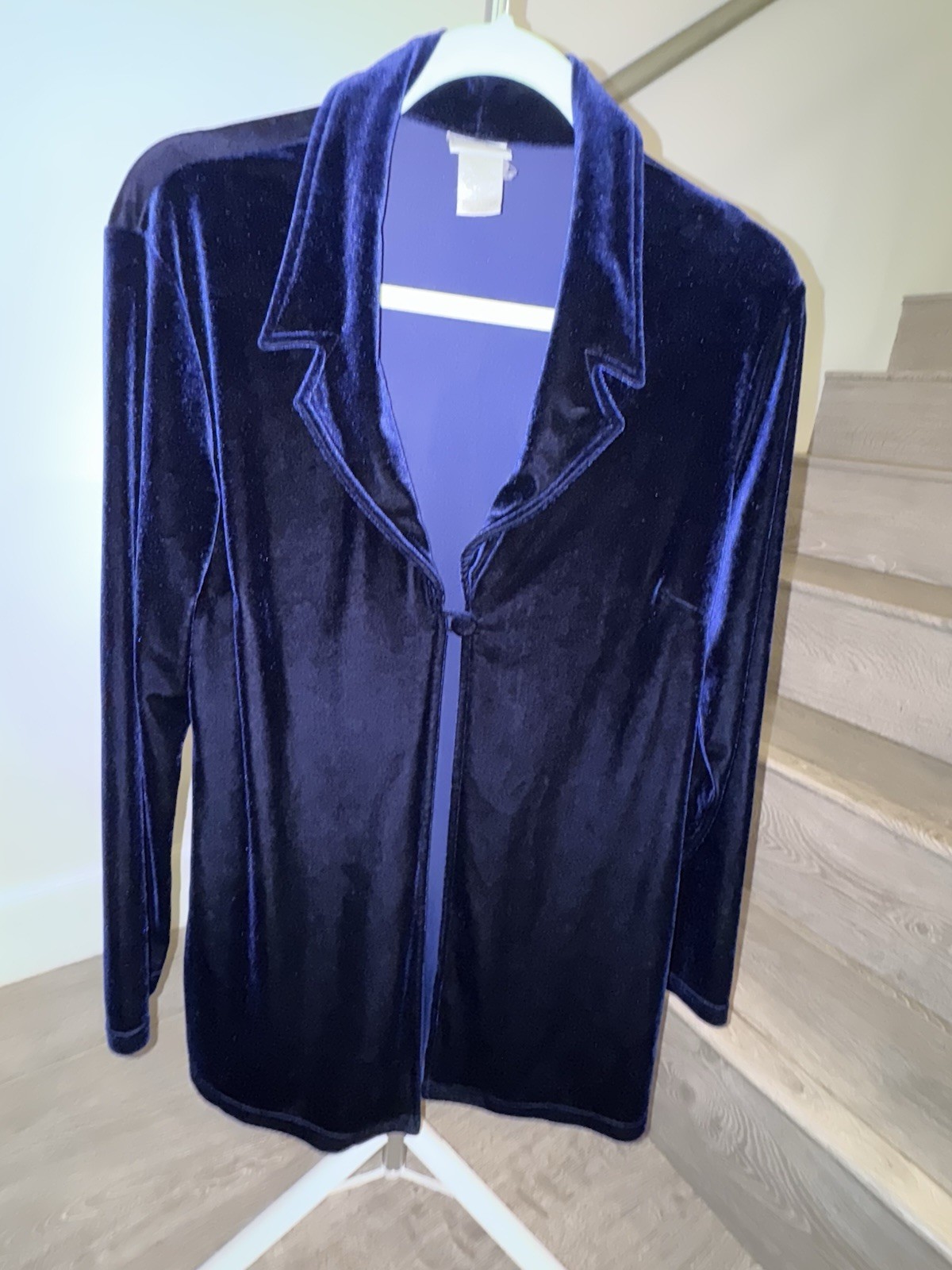 Vintage Women’s S Jacqueline Ferrar Deep Blue Velvet Blazer
