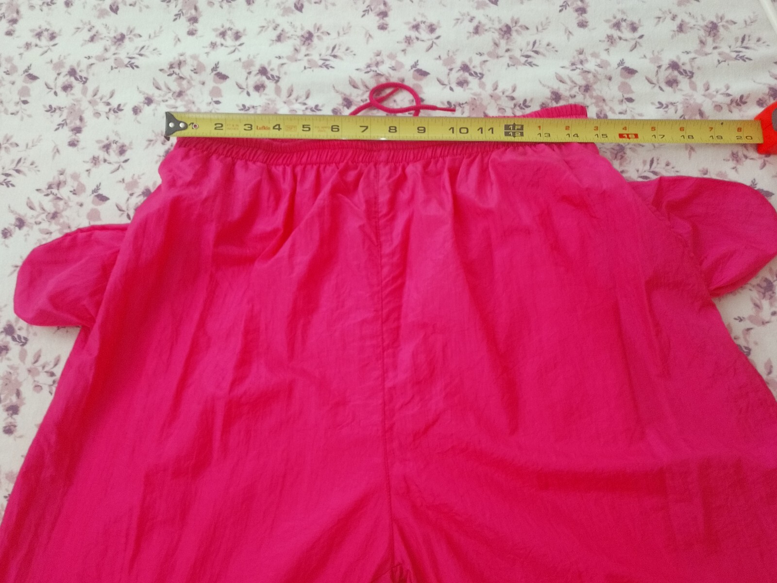 Vintage Casual Isle Nylon Lined Windbreaker Jacket and Pants Size L Suit REDUCED