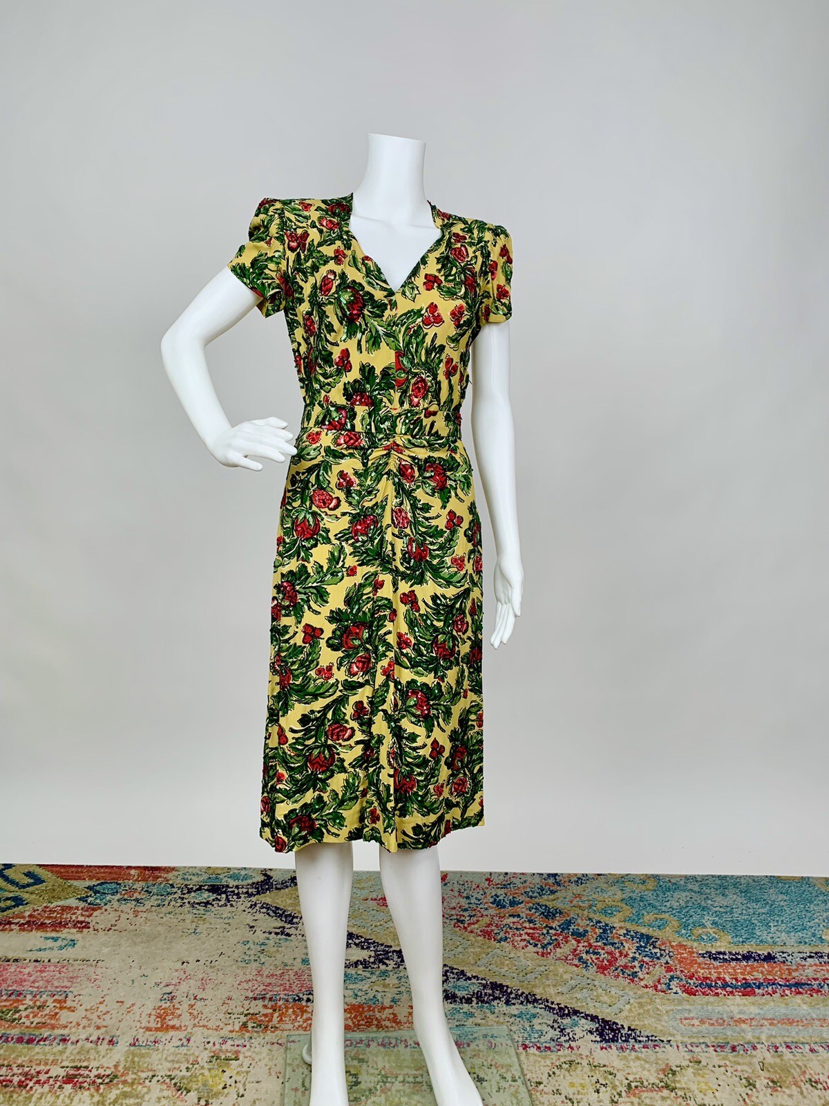 Vintage 1940s yellow red green rayon dress With flowers and sequins short sleeve
