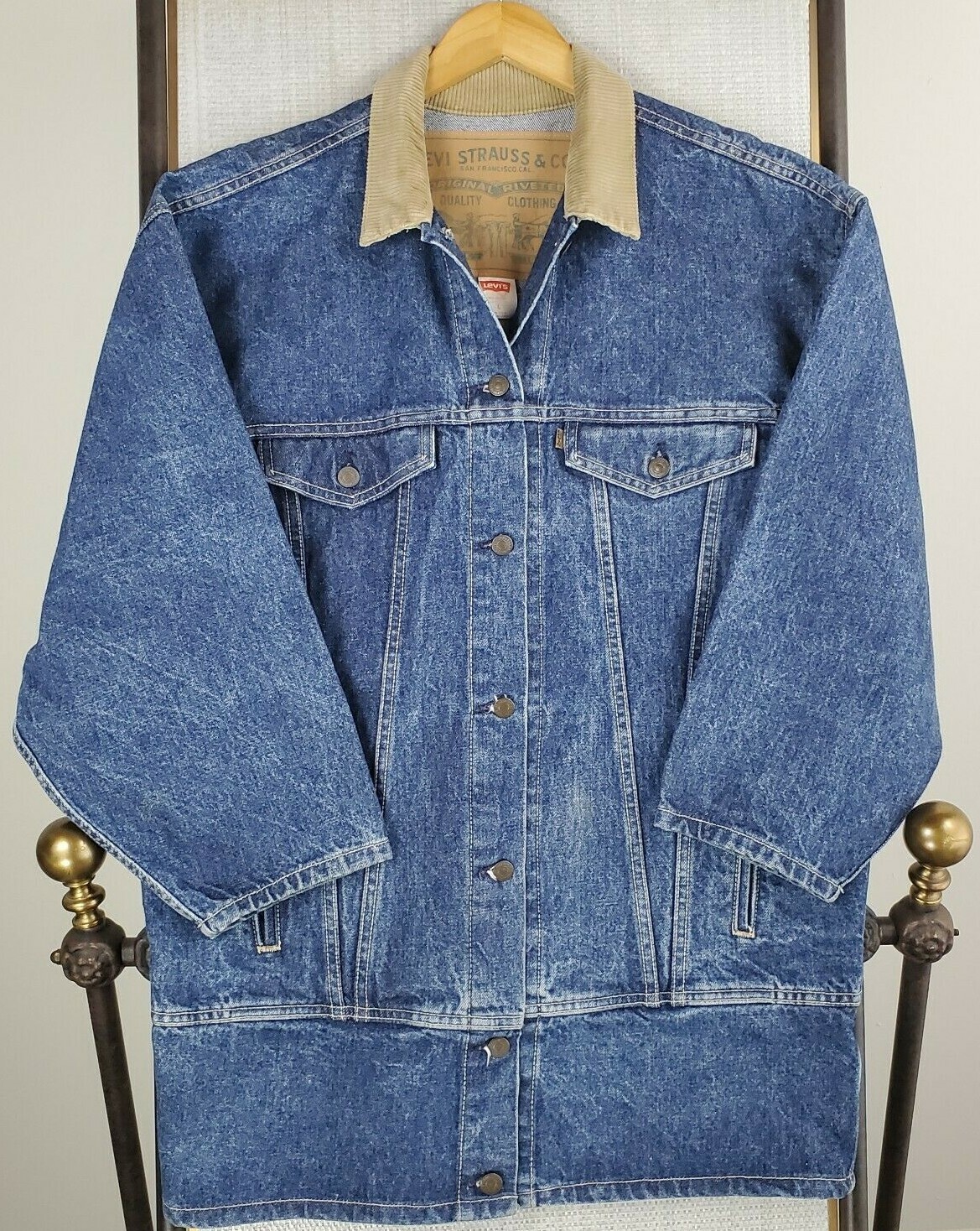 VTG LEVI&rsquo;S Size Large Womens Made in USA Denim Barn Chore Field Jacket Coat