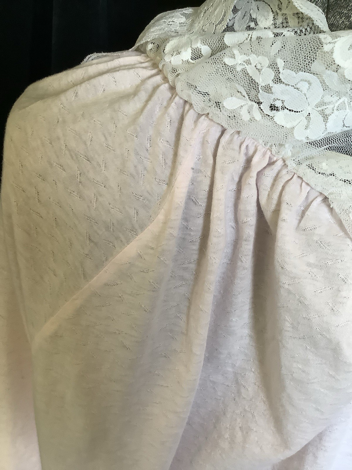 Vintage 1980s Saks Fifth Ave Carole Hochman 100% Cotton Nightgown Pink Lace M