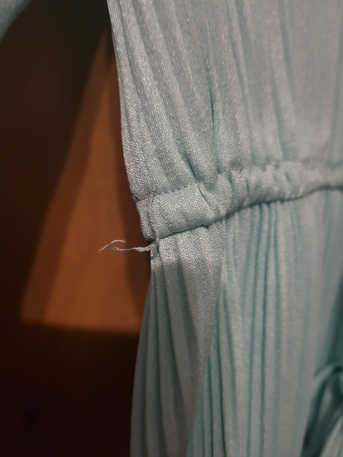 Cute Vintage Pleated Top Women&rsquo;s Sz 9/10. Long Sleeve. Light BlueGreen 60s-70s