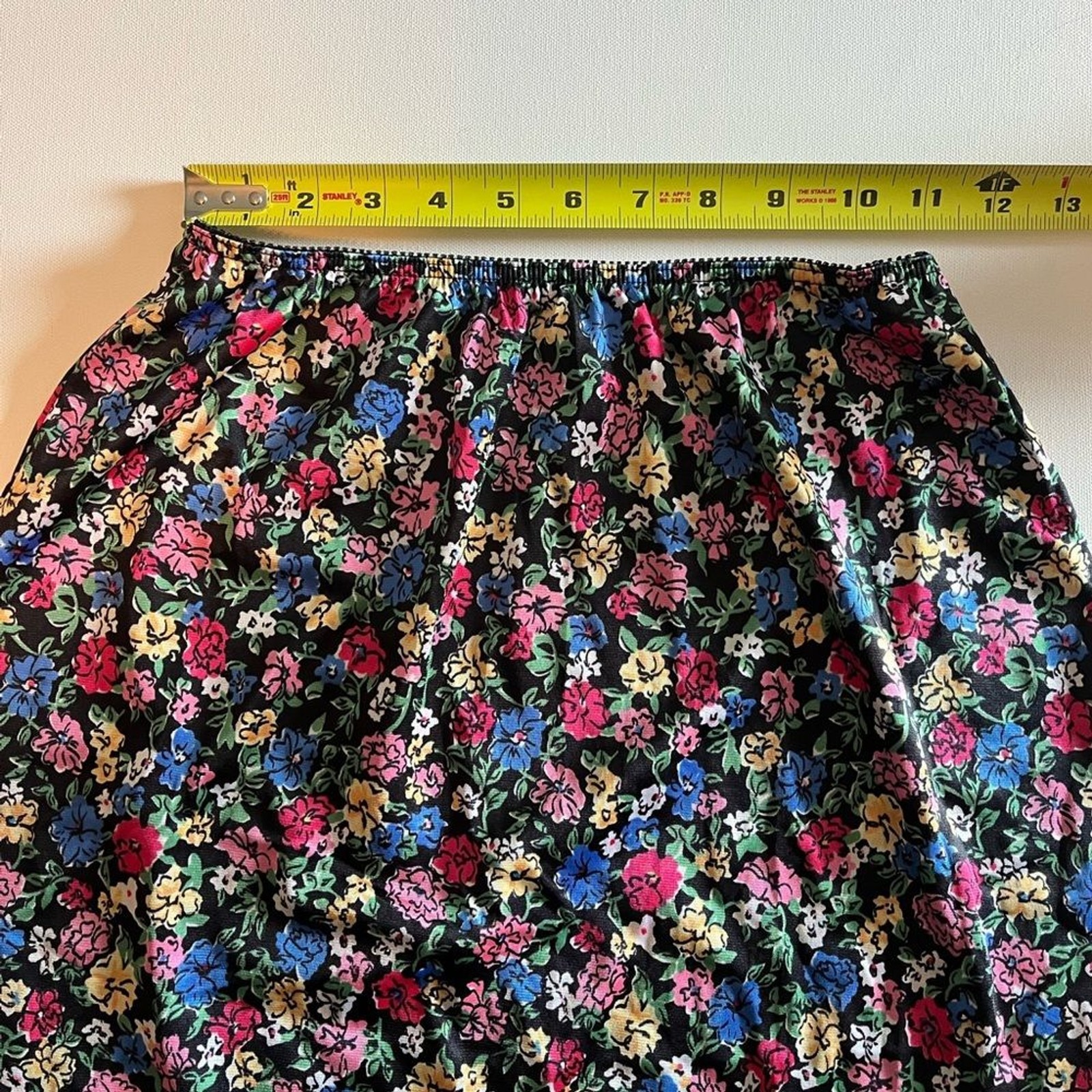 UnBranded Vintage Floral Black Lace Trim Skirt Elastic Waist 80&rsquo;s