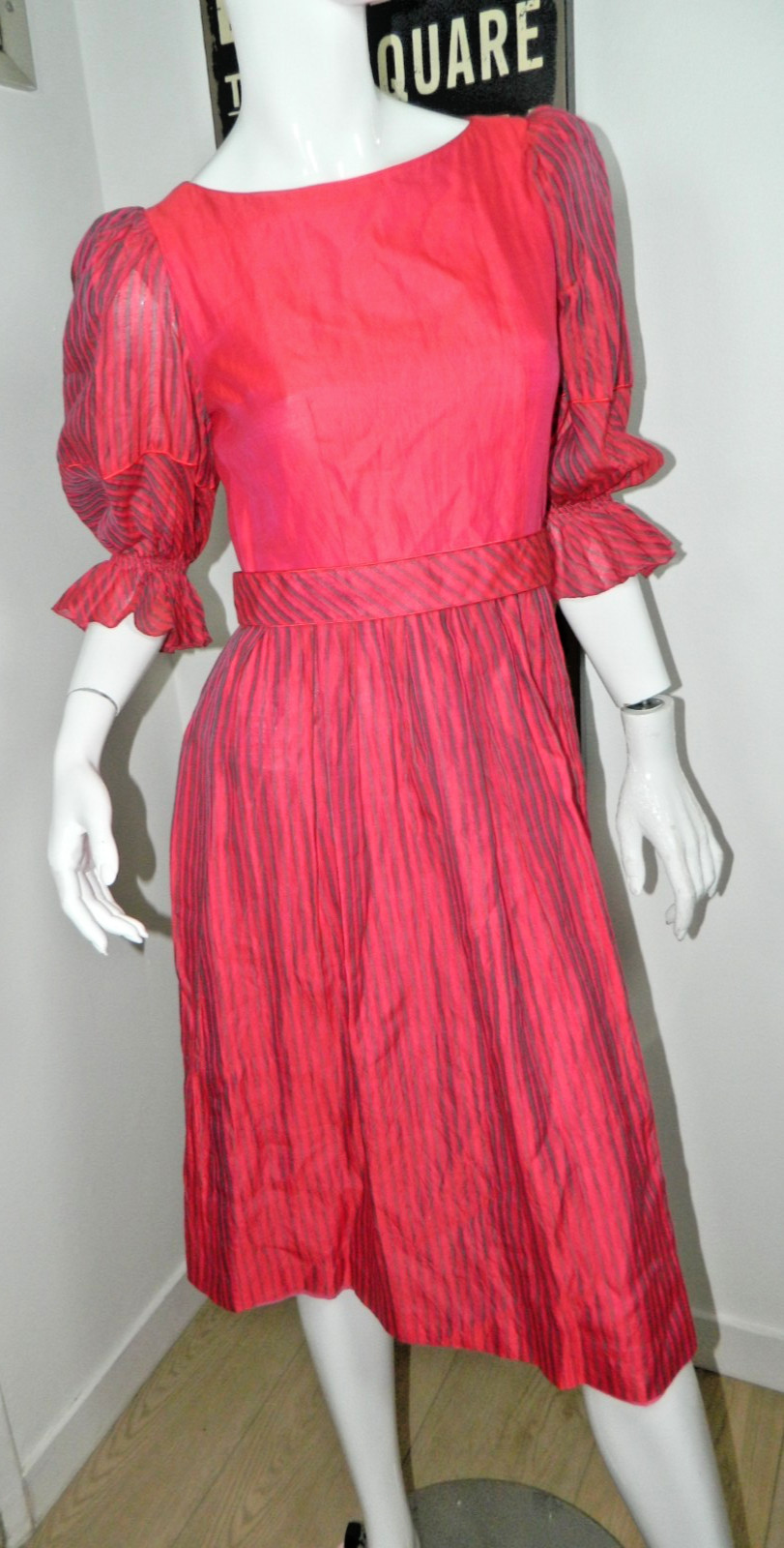 Hardy Amies Dress Size Small Vintage 1950’s Pink Stripes Puffy Sleeves Belted