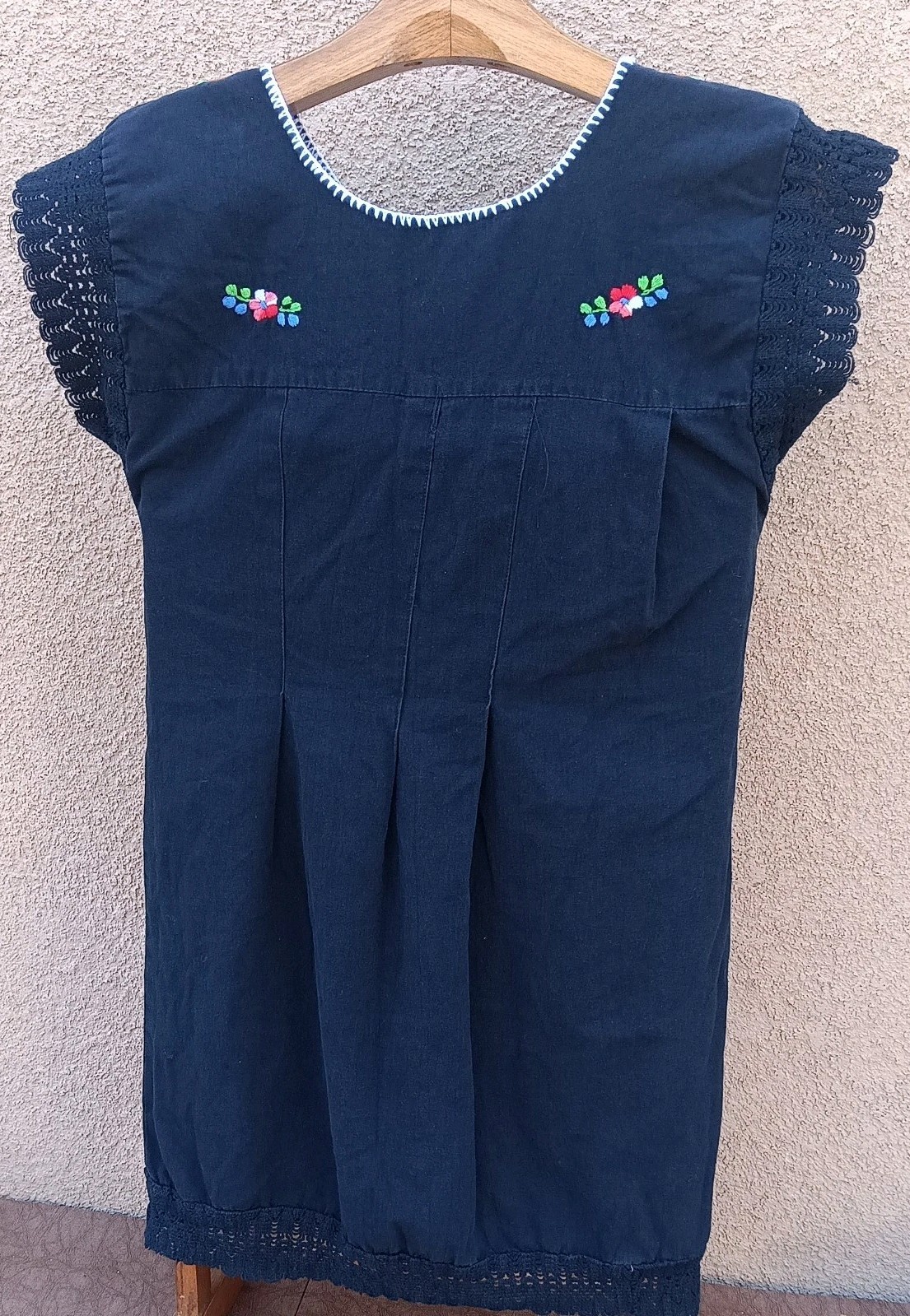 2005 Mexican 100% Cotton Embroiderd Dress Women&rsquo;s Med/Large 🇲🇽 🌻🌼🌺🌸