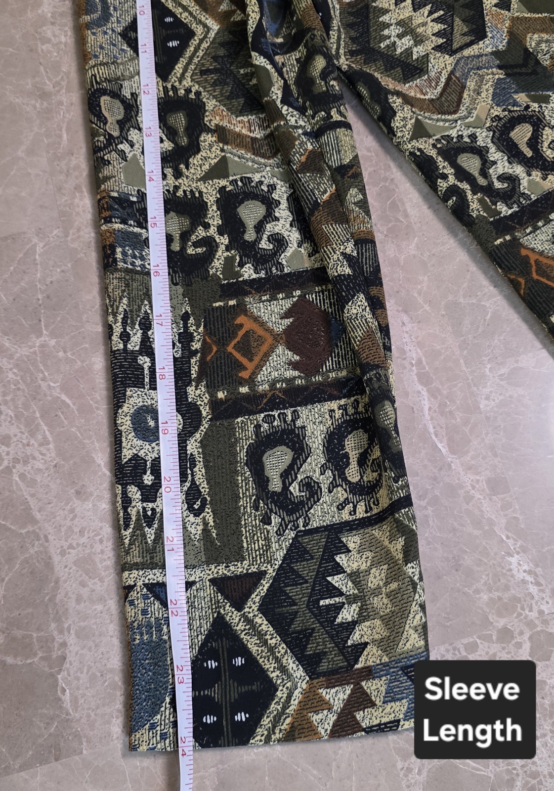 90s VTG Florentine Grandmacore Button Up Aztec Tribal