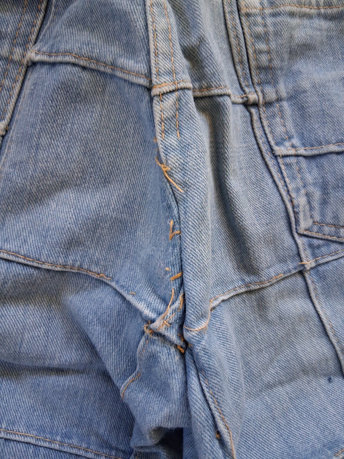 Vintage Brittania Sportswear Patchwork Bell Bottom Jeans Approx: 27×34 70&rsquo;s