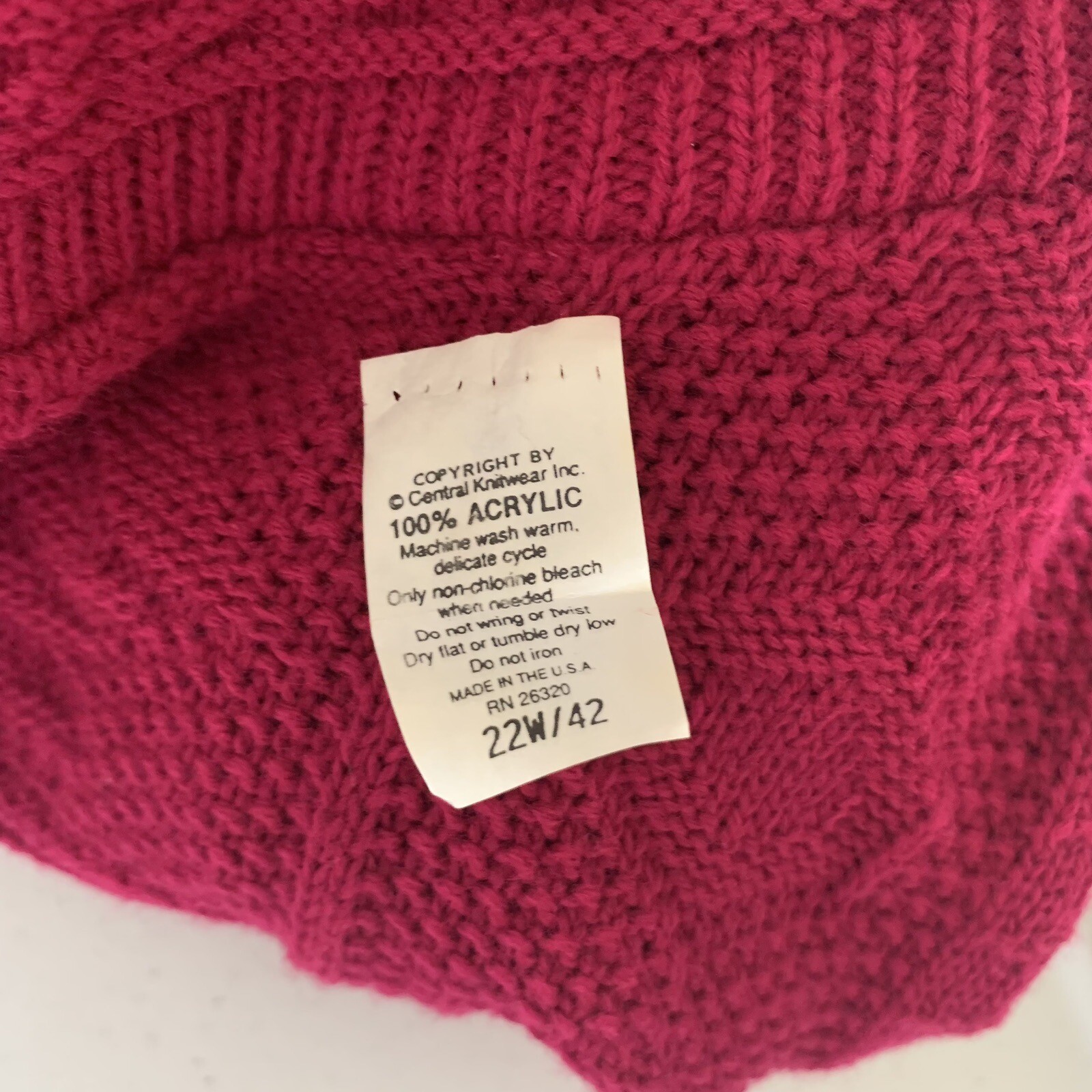 Classic Essentials Plus 22W/42 Fuchsia Pink Knit Acrylic Sweater USA Vintage