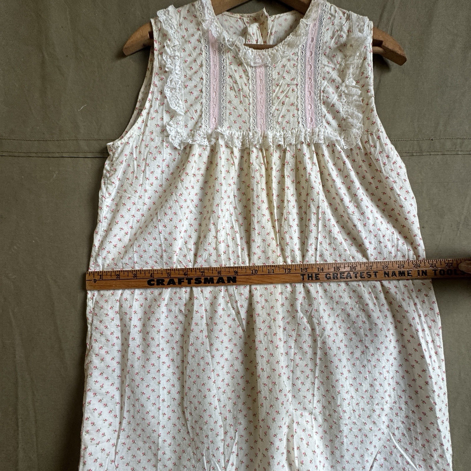 Vintage 60s Women’s Nightgown Mr. P.J. Pink Flowers Boho Folk 18X32.5 READ